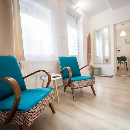 Dulcineea Downtown Garden דירה *